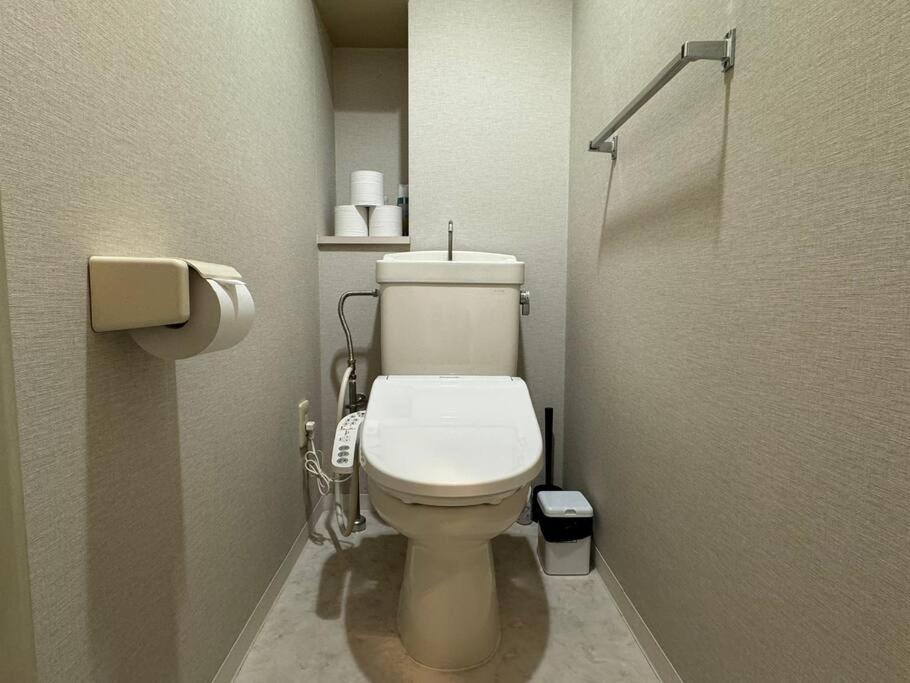 Color島之内701 Appartement Osaka Buitenkant foto