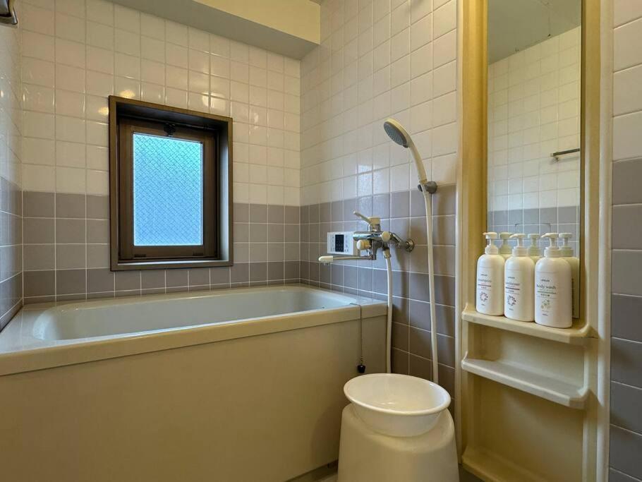 Color島之内701 Appartement Osaka Buitenkant foto